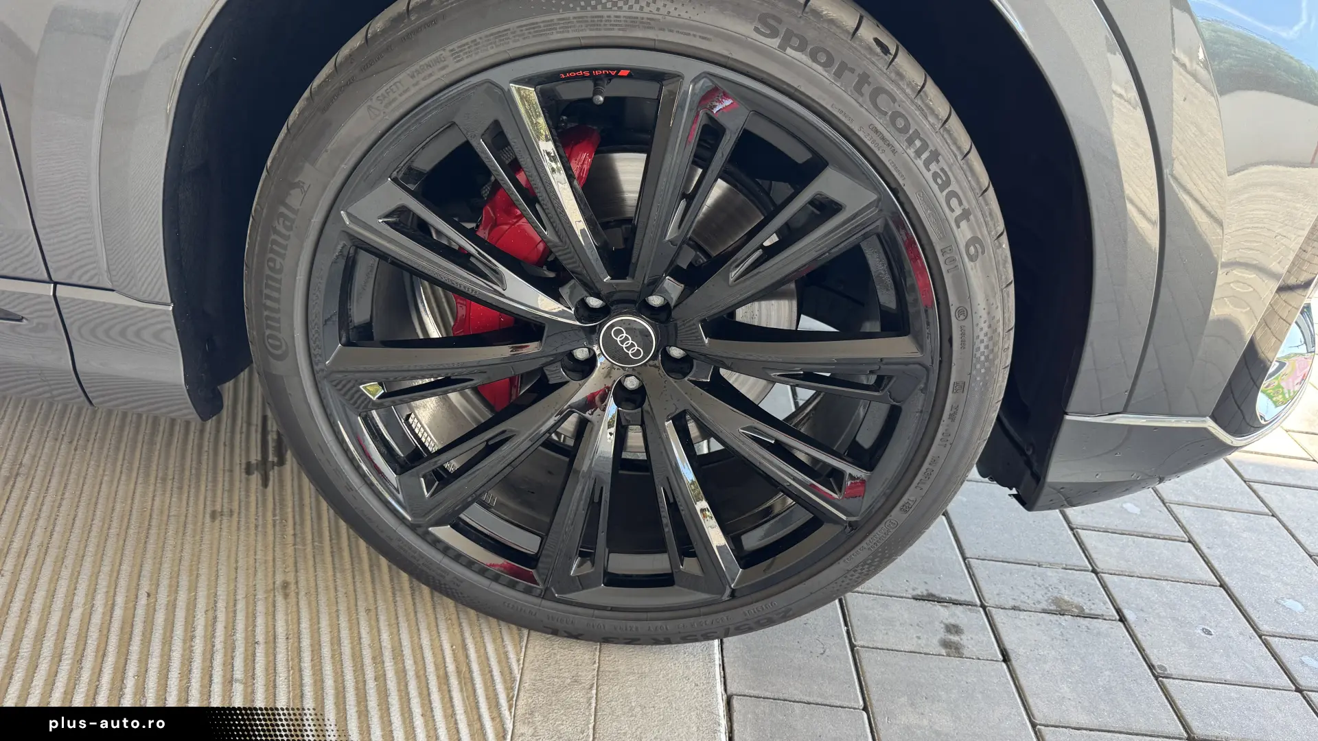 Audi Q8 Demo