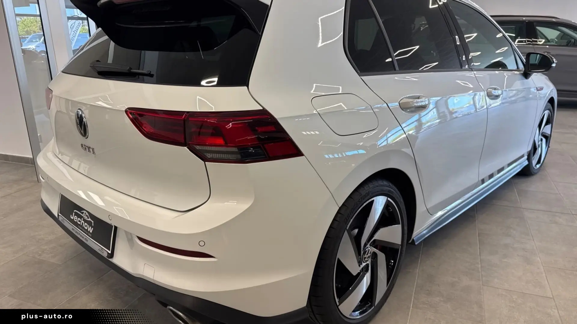 VOLKSWAGEN GOLF VIII GTI CLUBSPORT   300 CP
