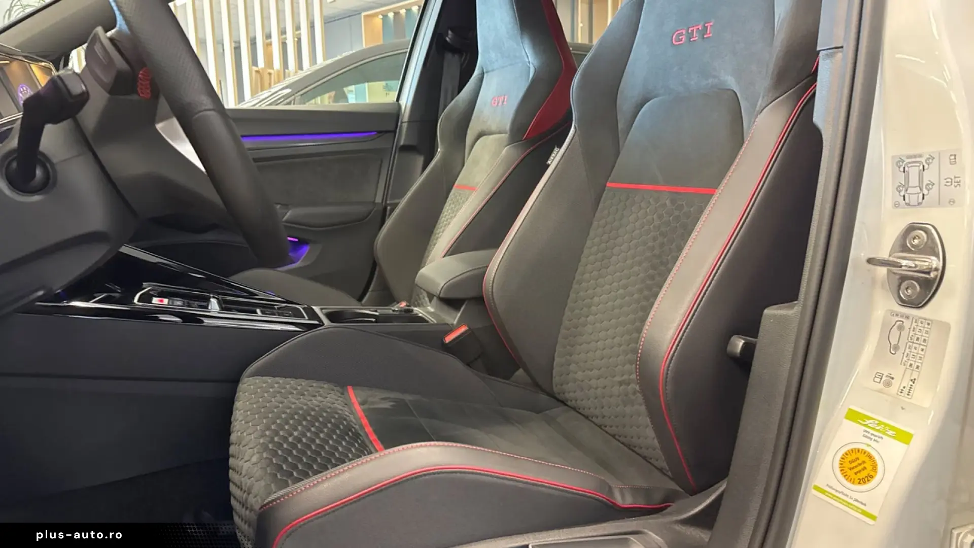 VOLKSWAGEN GOLF VIII GTI CLUBSPORT   300 CP
