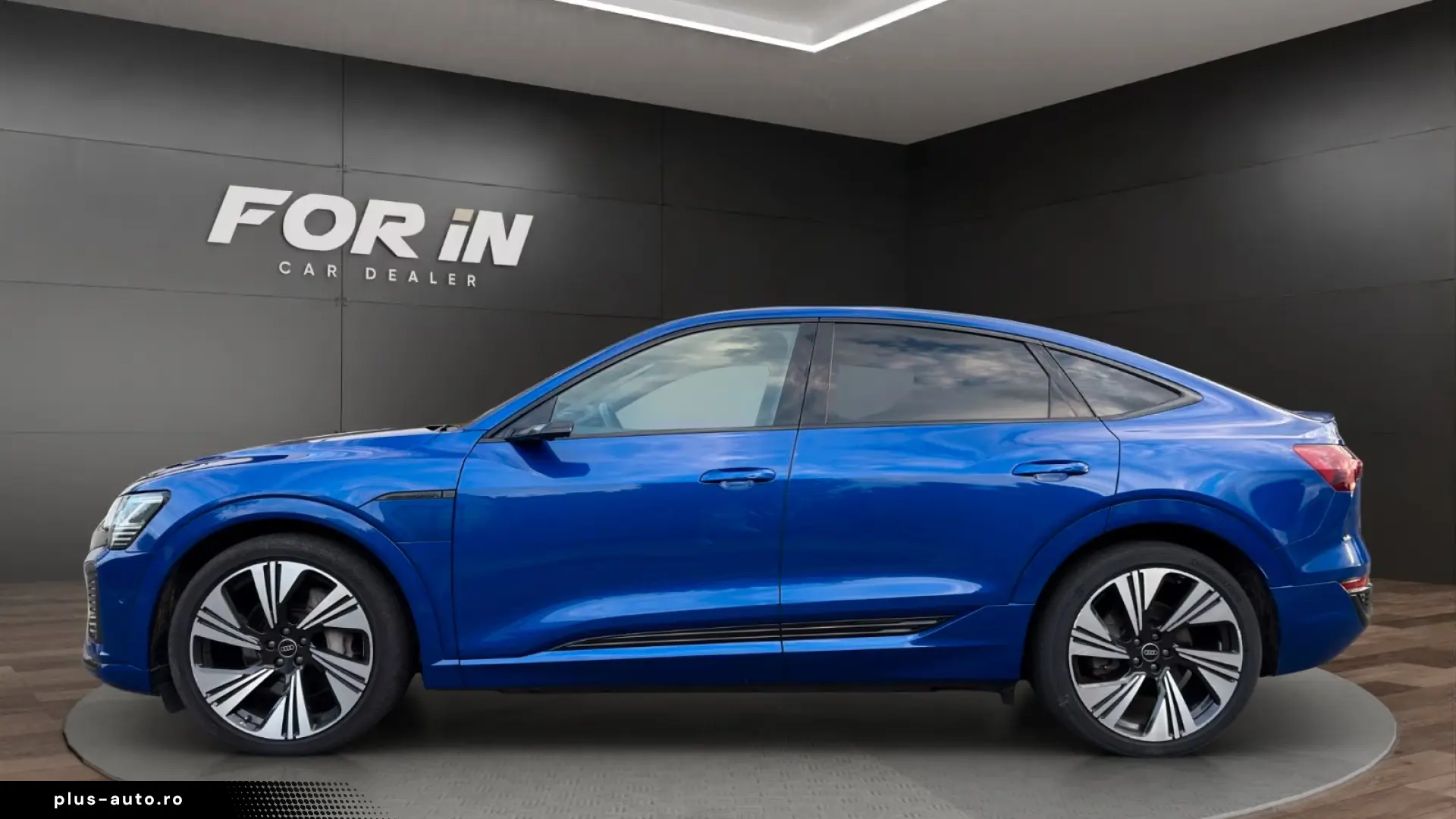 AUDI Q8 SPORTBACK E-TRON 55 QUATTRO S LINE 408 CP 4X4