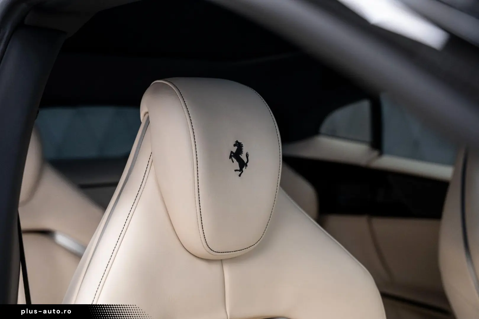 FERRARI Purosangue BLACK BEIGE FULL CARBON PANO