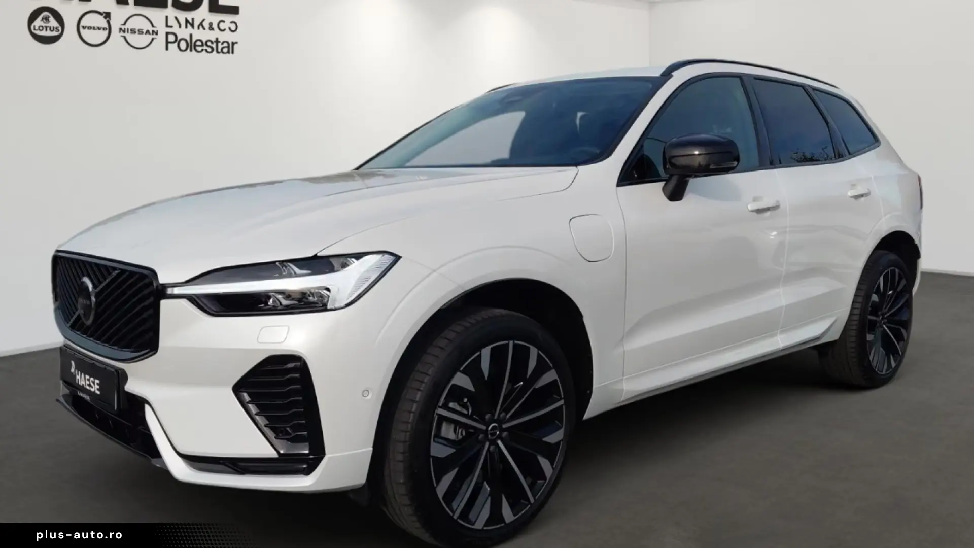 Volvo XC60 T6 Ultra Dark Plug-In Hybrid AWD