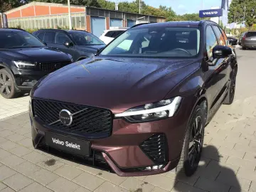 Volvo XC60 B5 (Petrol) Plus Dark AWD 360  Cam Towbar
