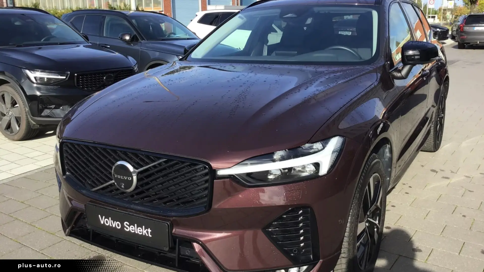 Volvo XC60 B5 (Petrol) Plus Dark AWD 360  Cam Towbar