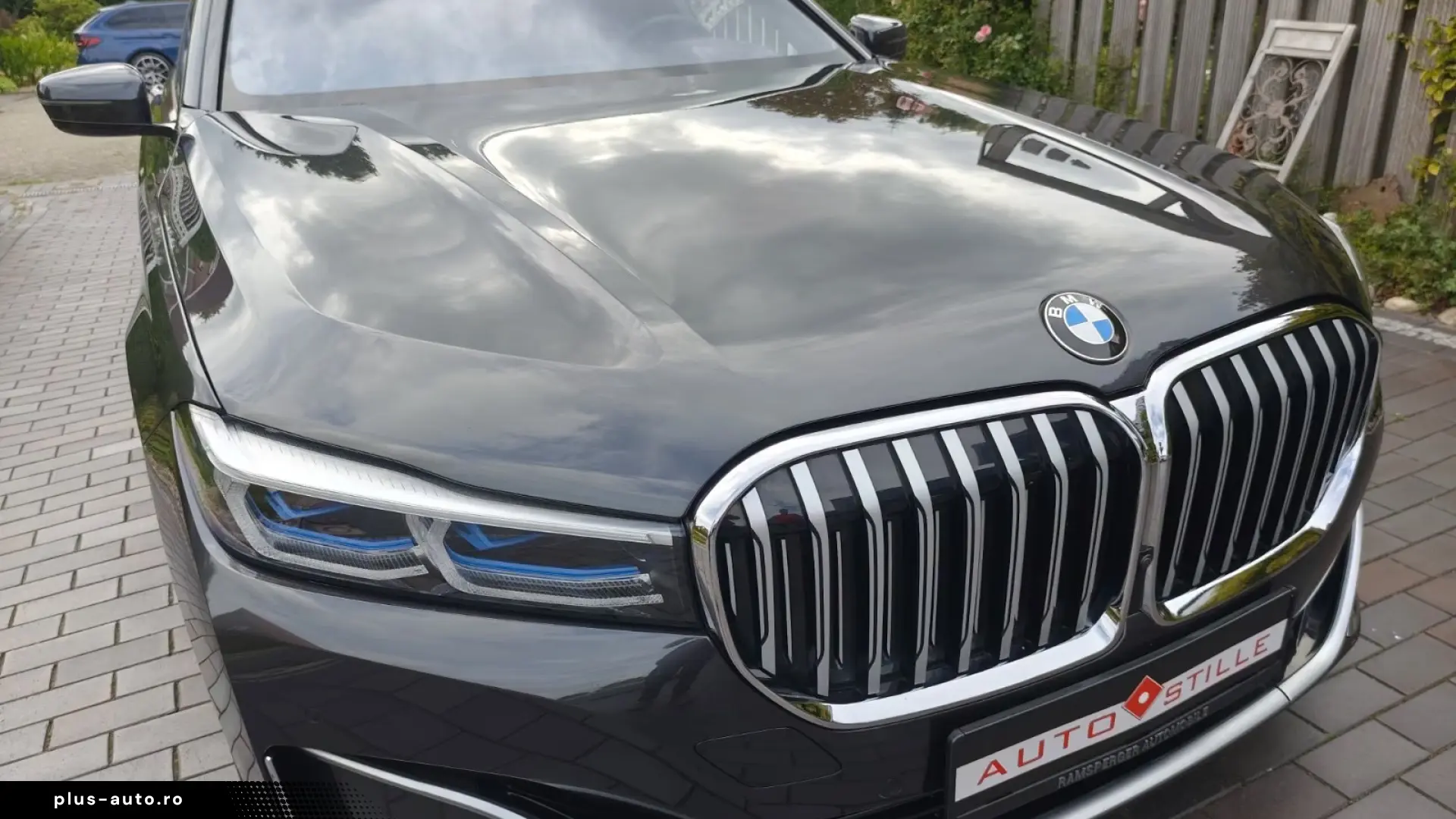 BMW 750i xDRIVE LASERLIGHT • MASSAGE • HUD • 360