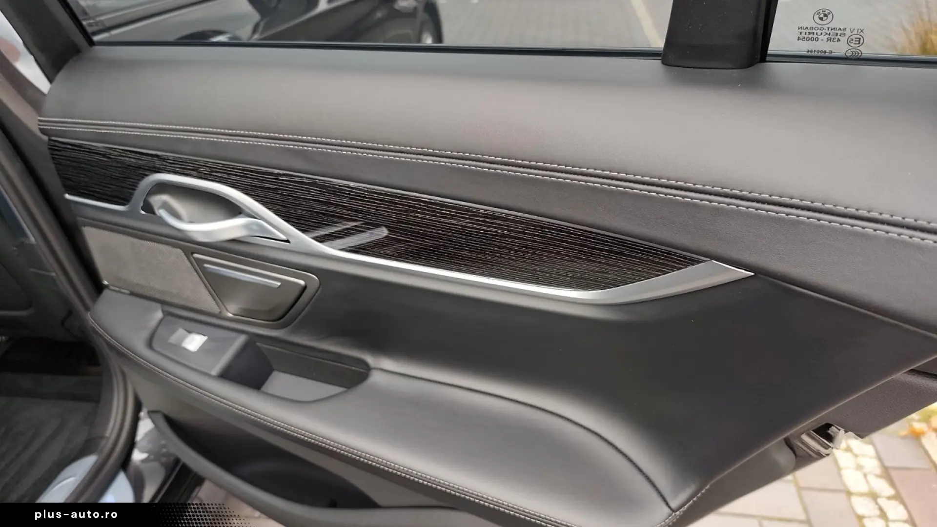 BMW 750i xDRIVE LASERLIGHT • MASSAGE • HUD • 360