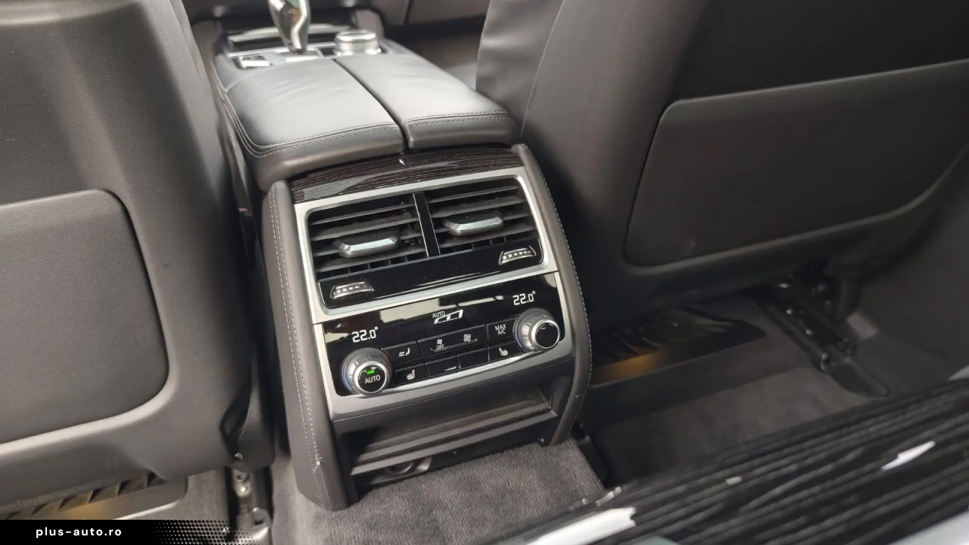 BMW 750i xDRIVE LASERLIGHT • MASSAGE • HUD • 360