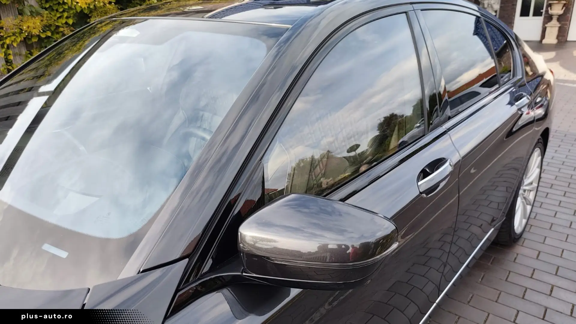 BMW 750i xDRIVE LASERLIGHT • MASSAGE • HUD • 360