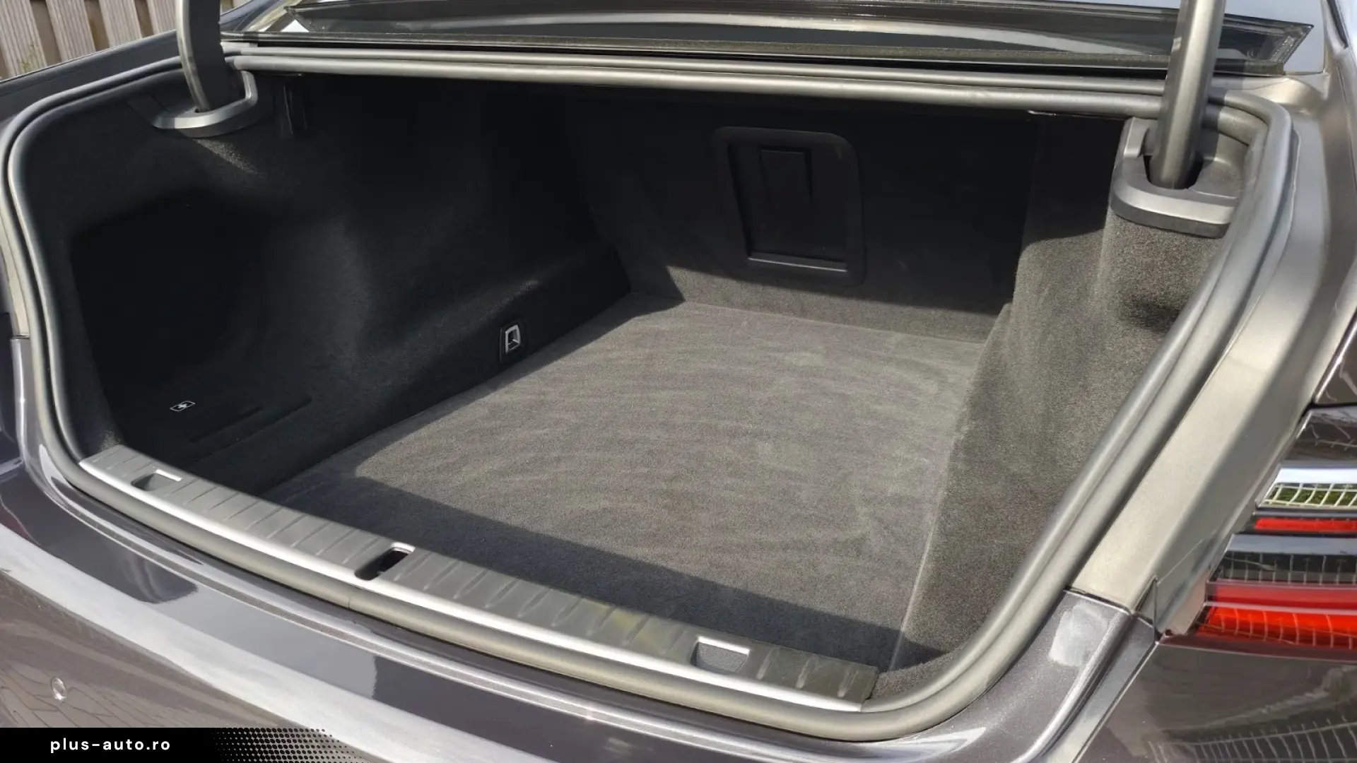 BMW 750i xDRIVE LASERLIGHT • MASSAGE • HUD • 360