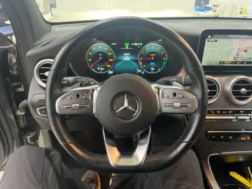 MERCEDES-BENZ GLC SUV 300 de 4MATIC AMG Line Navi LED