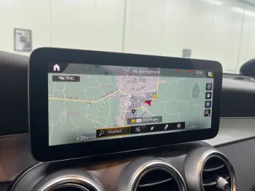 MERCEDES-BENZ GLC SUV 300 de 4MATIC AMG Line Navi LED