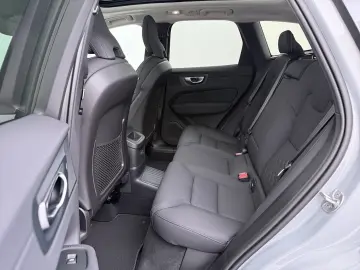 Volvo XC60 T8 AWD PLUS DARK  PANO HEAD-UP 360