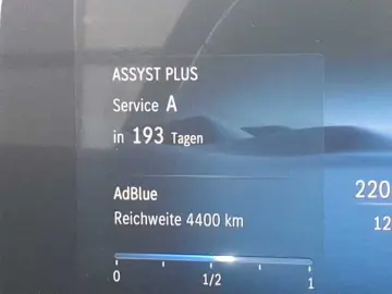 MERCEDES-BENZ C 200 d T Avantgarde Navi LED MBUX  RFK Dist