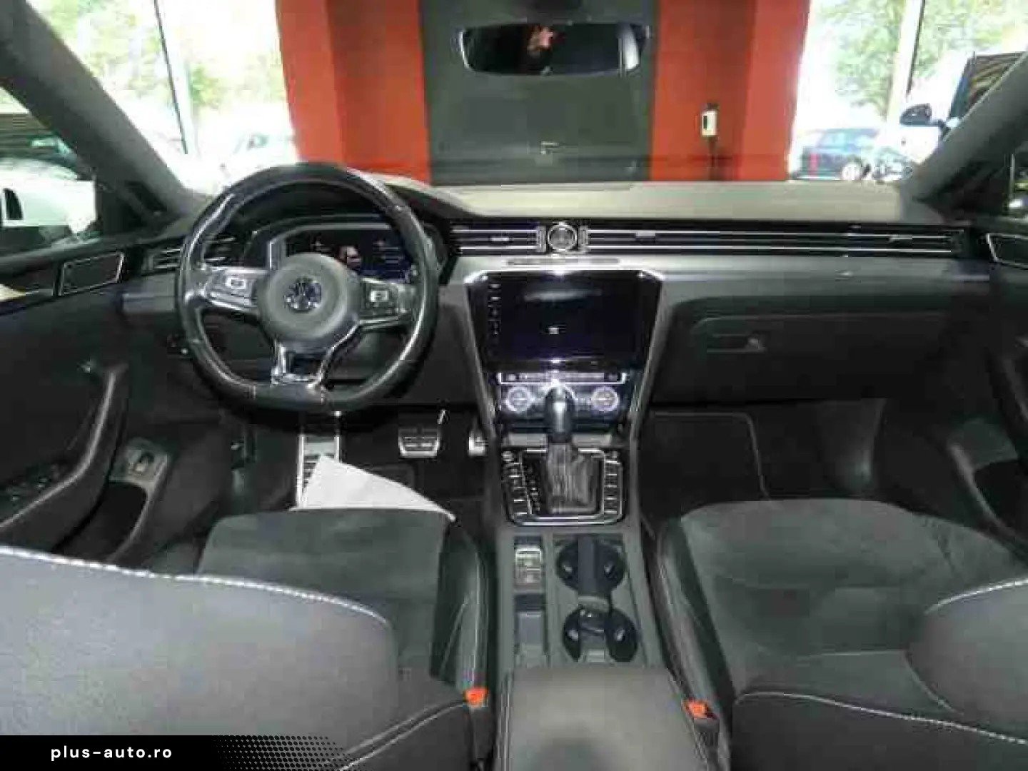 VW Arteon 2.0 TSI 4M R-Line Navi LED AID Pano