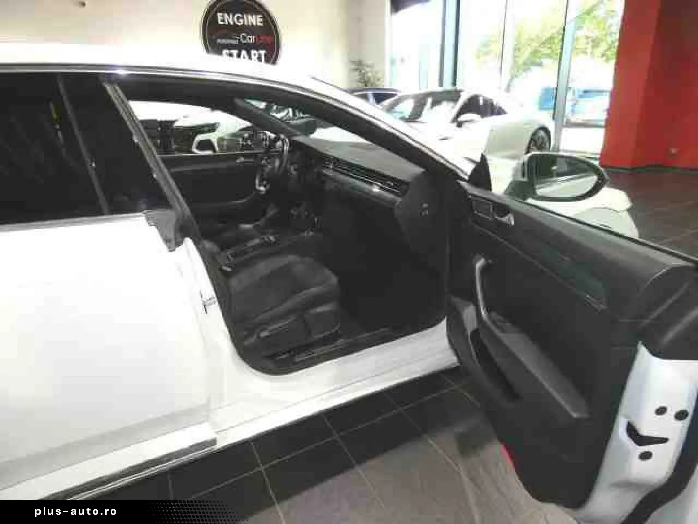 VW Arteon 2.0 TSI 4M R-Line Navi LED AID Pano