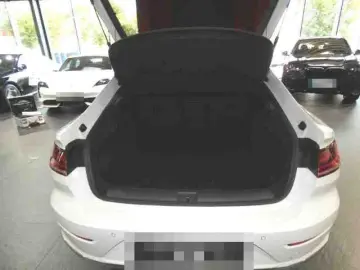 VW Arteon 2.0 TSI 4M R-Line Navi LED AID Pano