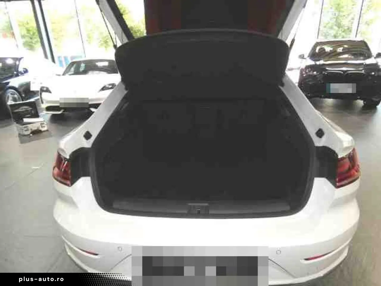 VW Arteon 2.0 TSI 4M R-Line Navi LED AID Pano