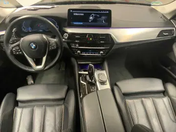 BMW 545e xD Lim Luxury NAVI LED LEDER