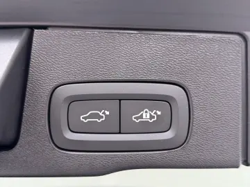 Volvo XC60 T6 AWD PLUS BRIGHT  FACELIFT 360 LED