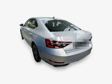 SKODA Superb Lim 1.4 TSI iV L&K 360