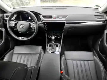 SKODA Superb Lim 1.4 TSI iV L&K 360