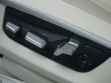 BMW 750i xDRIVE HIGH EXECUTIVE M SPORT