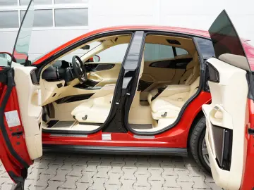 Ferrari Purosangue MY2027