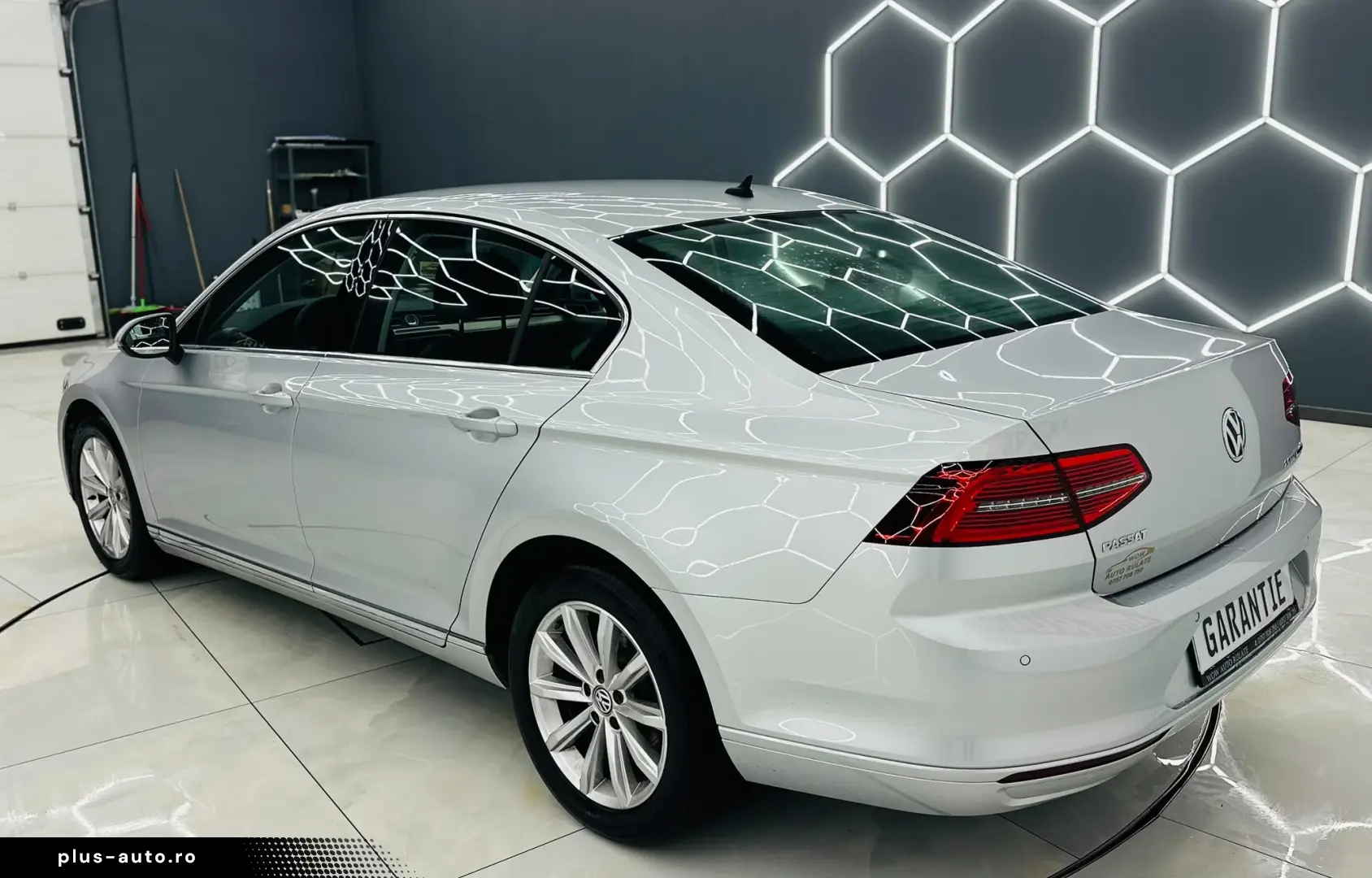 VOLKSWAGEN PASSAT 2016 2.0D E6 Garantie 12 Luni Rate Avans 0