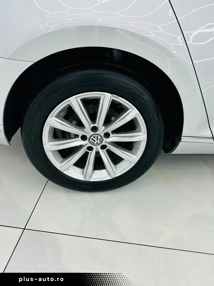 VOLKSWAGEN PASSAT 2016 2.0D E6 Garantie 12 Luni Rate Avans 0