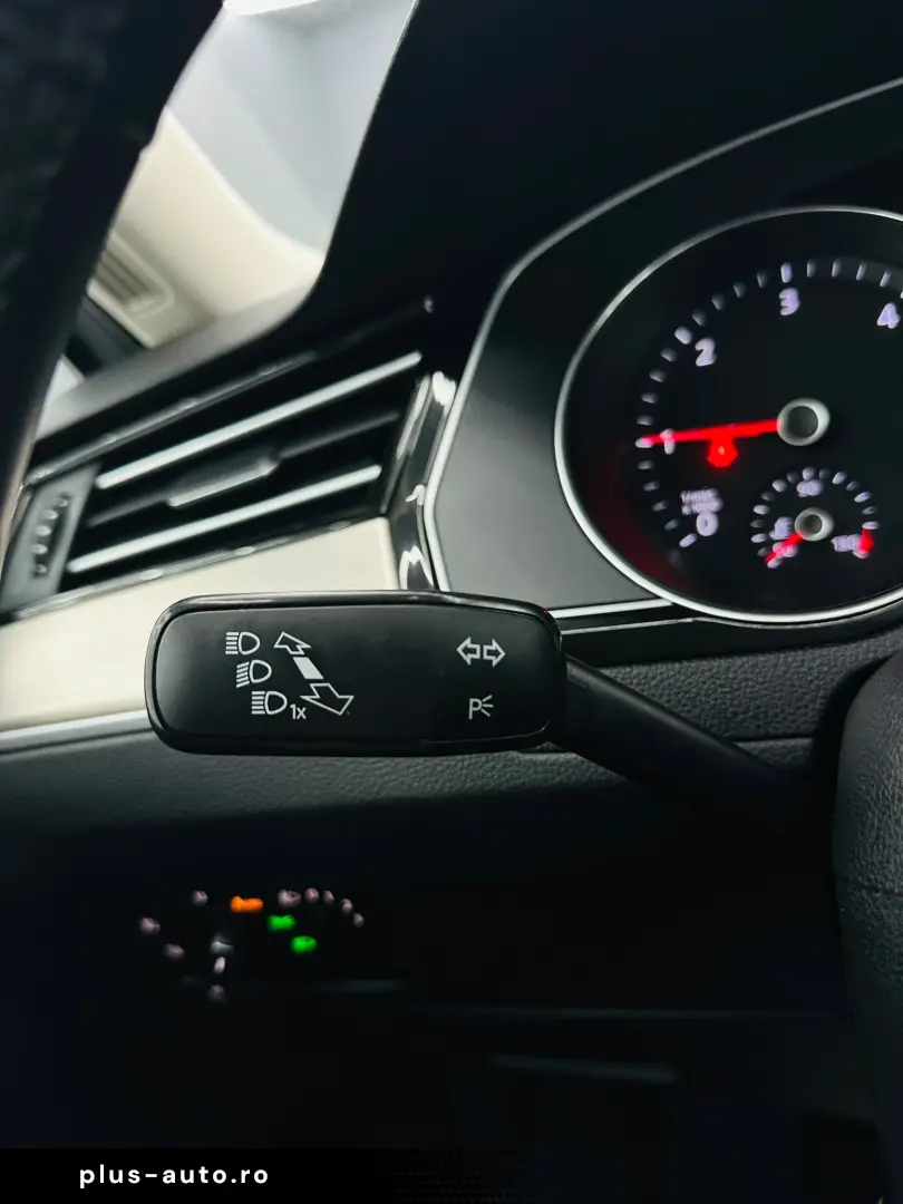 VOLKSWAGEN PASSAT 2016 2.0D E6 Garantie 12 Luni Rate Avans 0