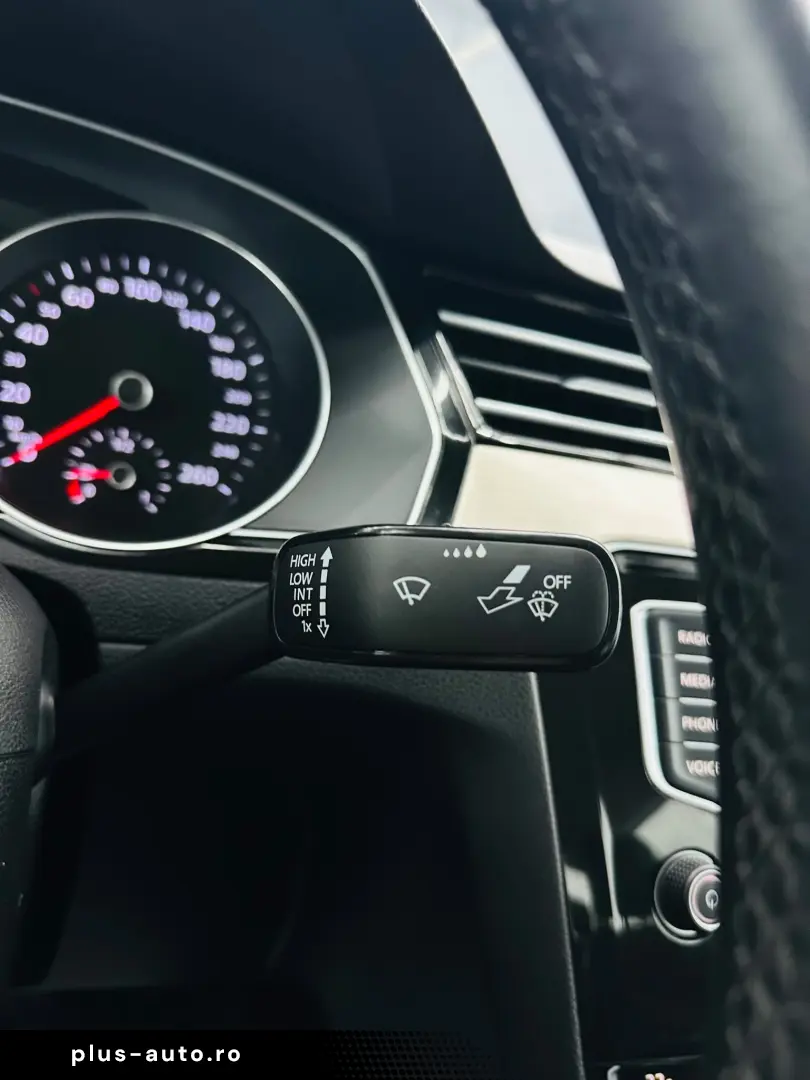 VOLKSWAGEN PASSAT 2016 2.0D E6 Garantie 12 Luni Rate Avans 0