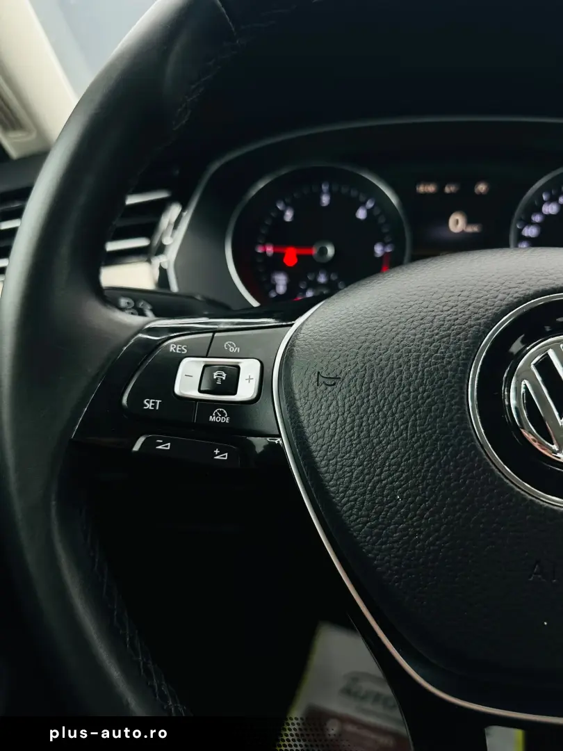 VOLKSWAGEN PASSAT 2016 2.0D E6 Garantie 12 Luni Rate Avans 0