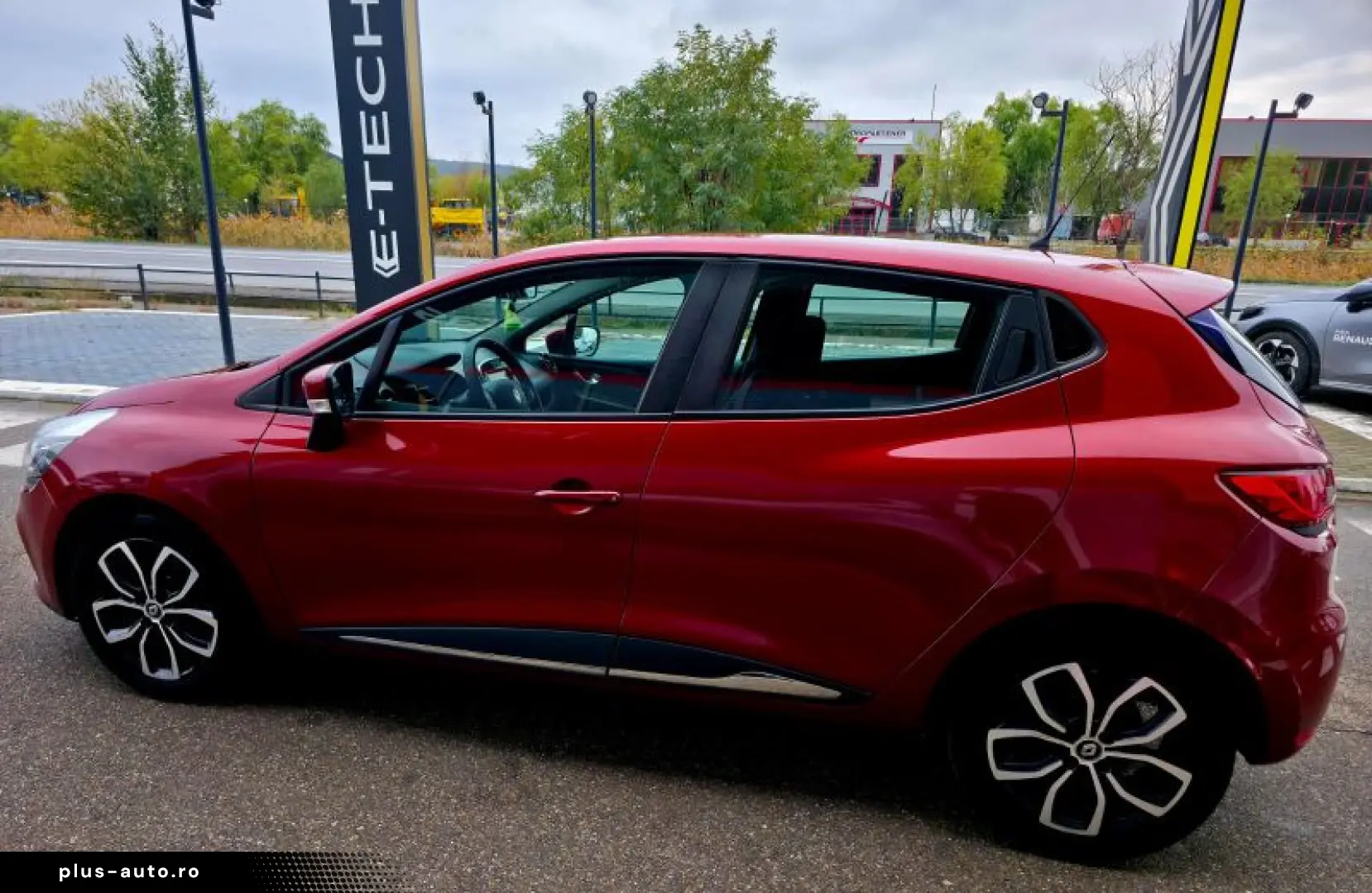 RENAULT CLIO 1.2 TCe 120CP Zen EDC