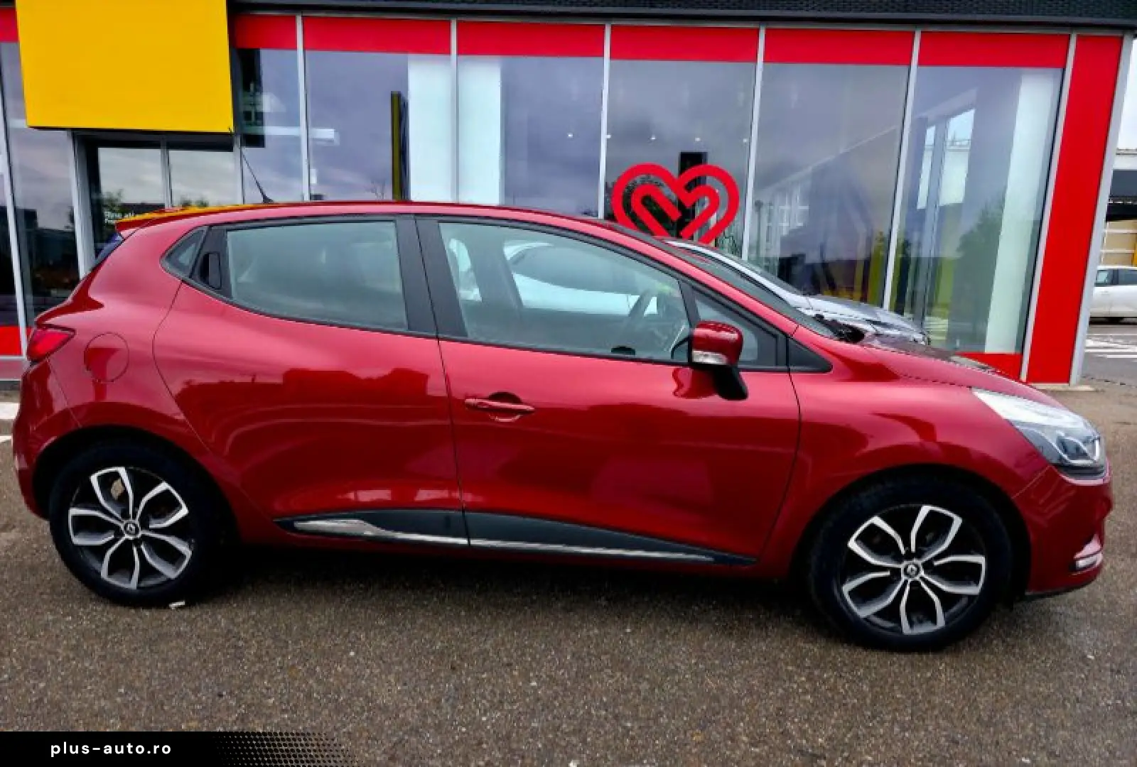 RENAULT CLIO 1.2 TCe 120CP Zen EDC