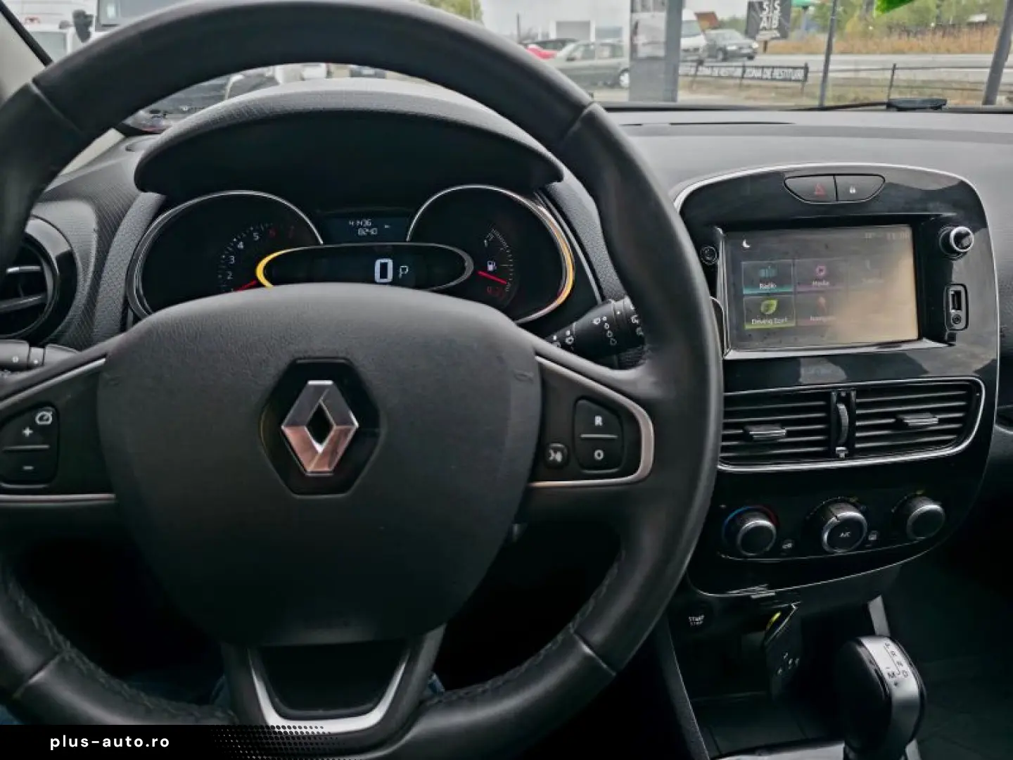 RENAULT CLIO 1.2 TCe 120CP Zen EDC