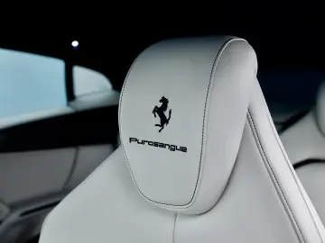 Ferrari Purosangue Lift Pano Massage Vent