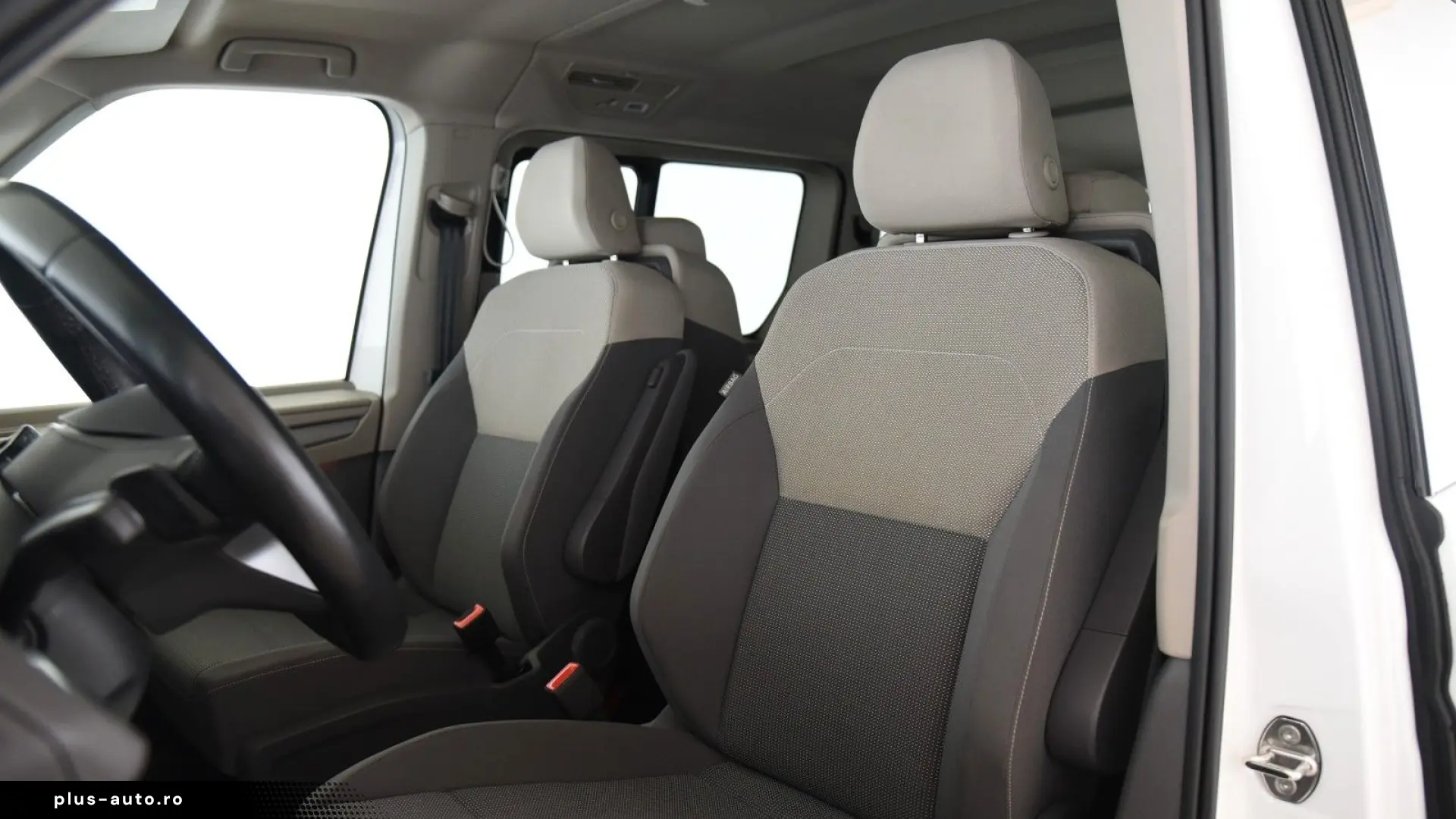 Volkswagen Multivan Edition   7 Locuri   Garantie 01-2030