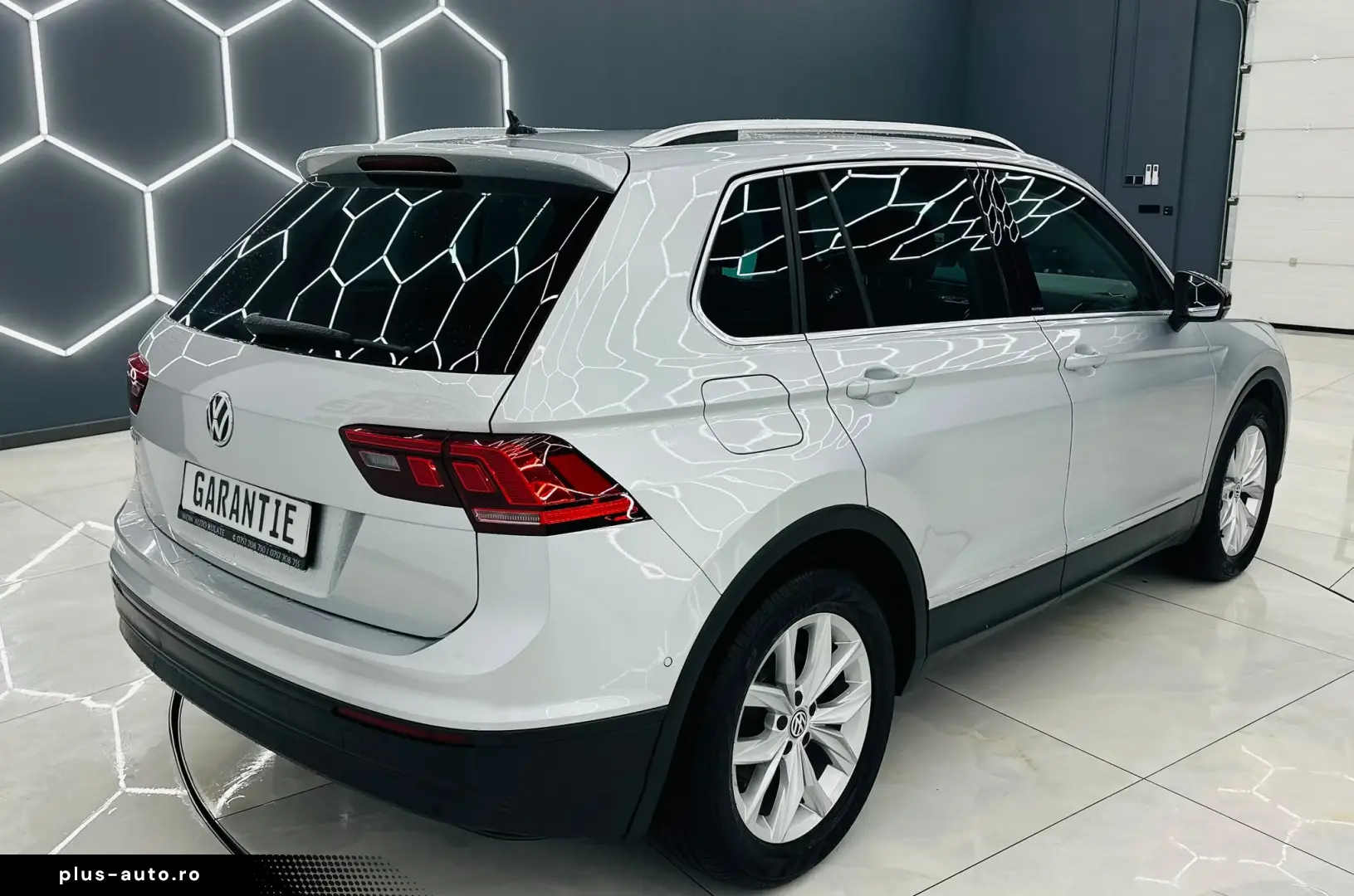 VOLKSWAGEN TIGUAN 2020 2.0D E6 Garantie 12 Luni Rate Avans 0