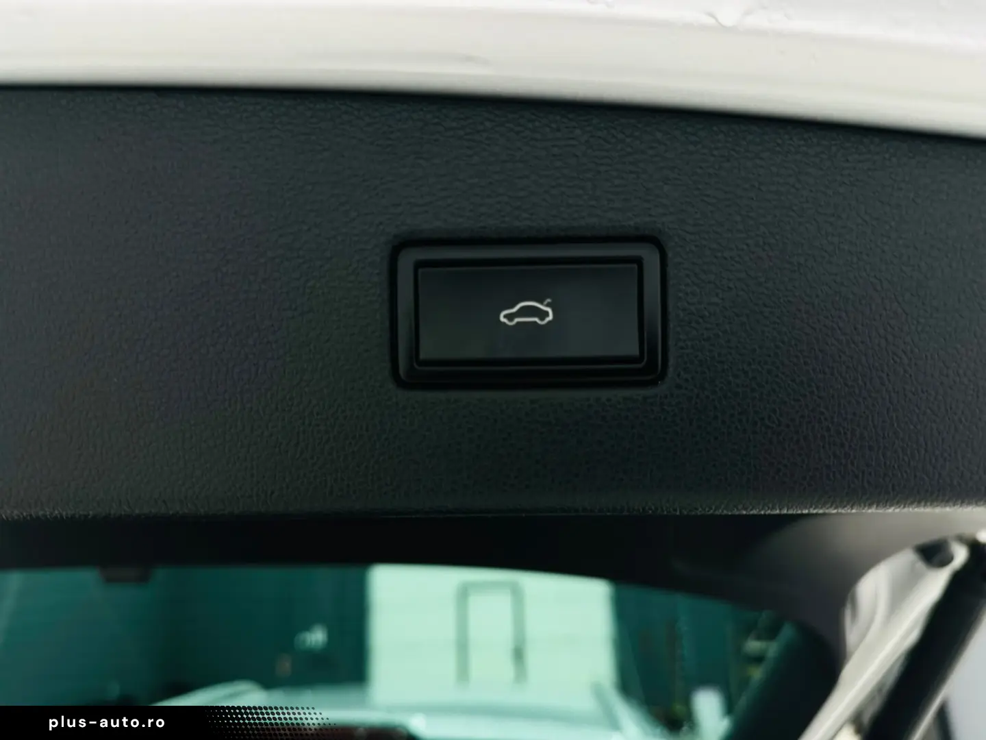 VOLKSWAGEN TIGUAN 2020 2.0D E6 Garantie 12 Luni Rate Avans 0