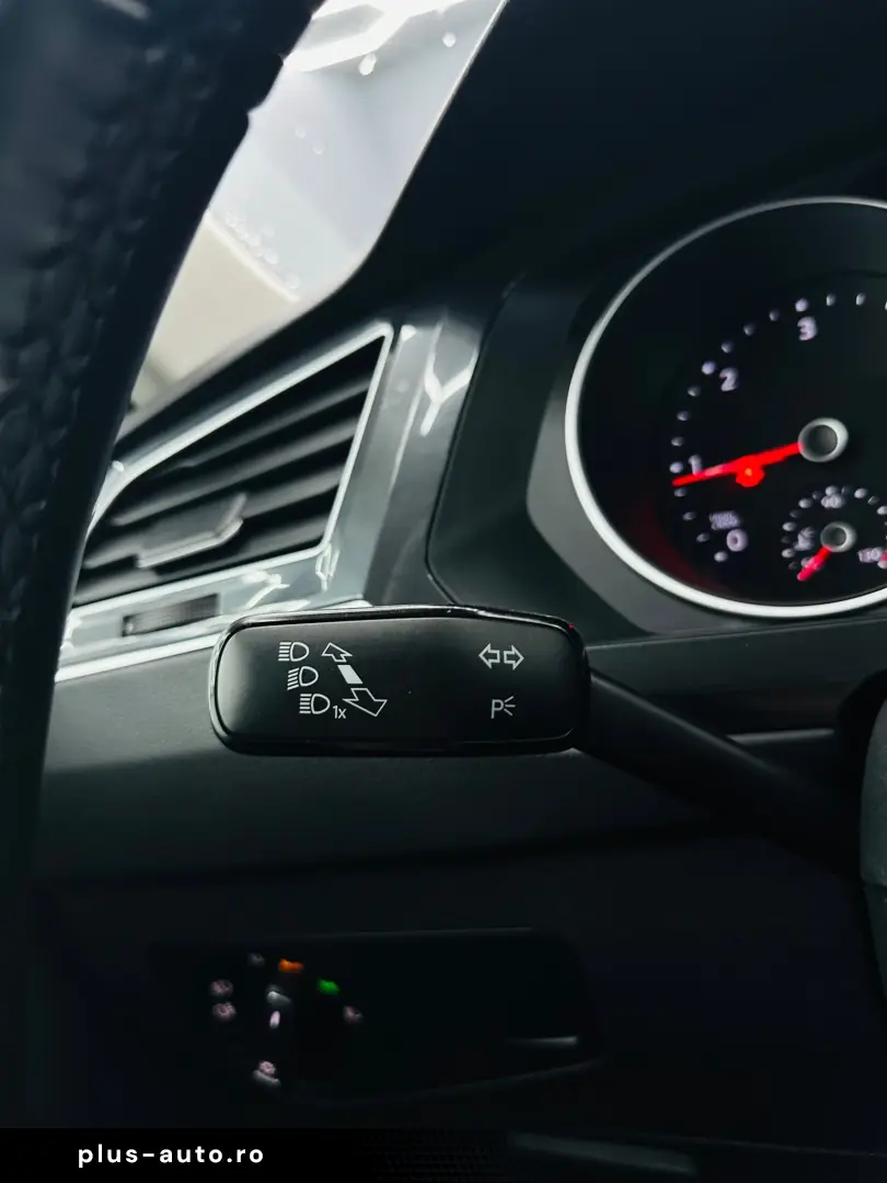 VOLKSWAGEN TIGUAN 2020 2.0D E6 Garantie 12 Luni Rate Avans 0