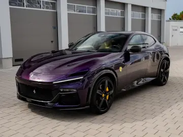 Ferrari Purosangue   Viola Hongkong   Full Carbon MY2026