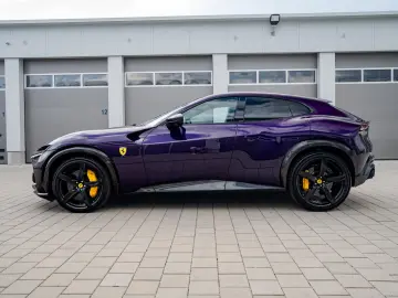 Ferrari Purosangue   Viola Hongkong   Full Carbon MY2026