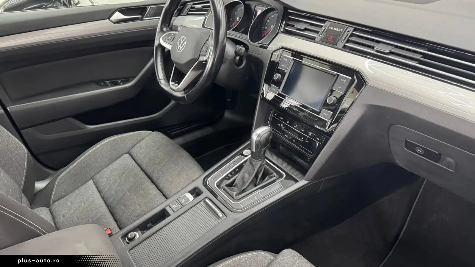 Volkswagen Passat 1.5 TSI ACT DSG Comfortline