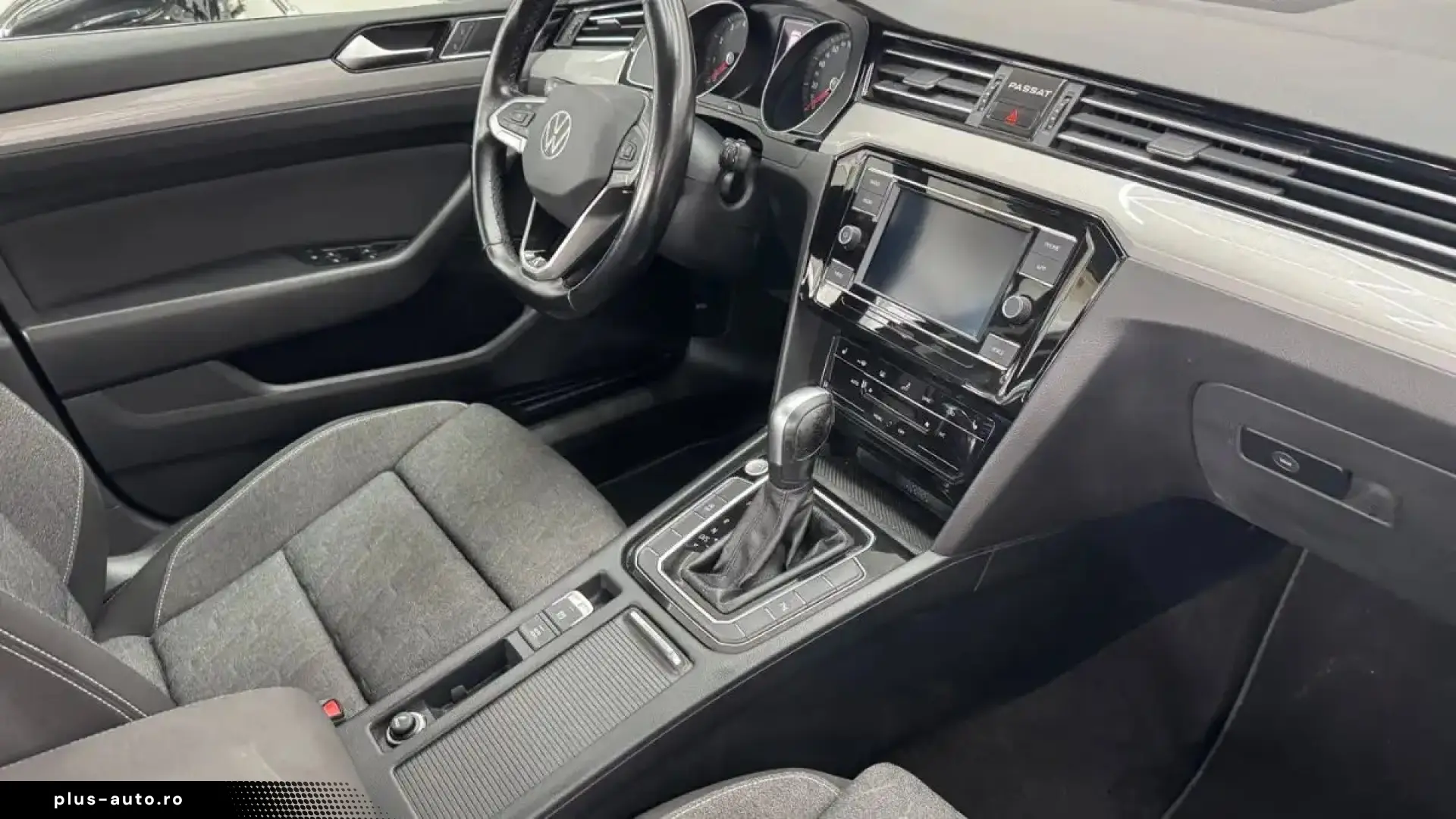 Volkswagen Passat 1.5 TSI ACT DSG Comfortline