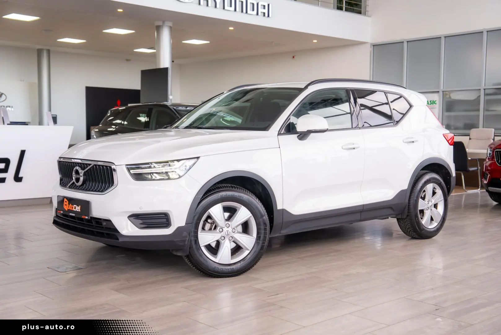 Volvo XC 40 1.5 T2  Momentum Pro