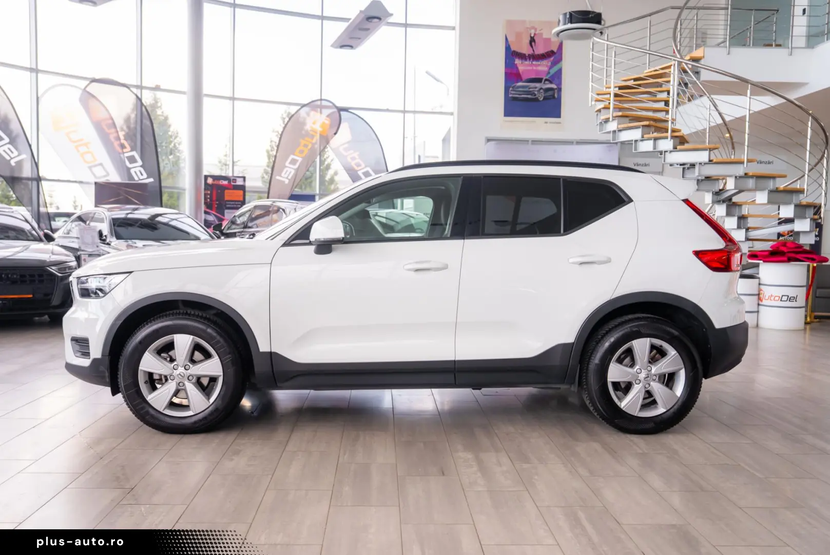 Volvo XC 40 1.5 T2  Momentum Pro