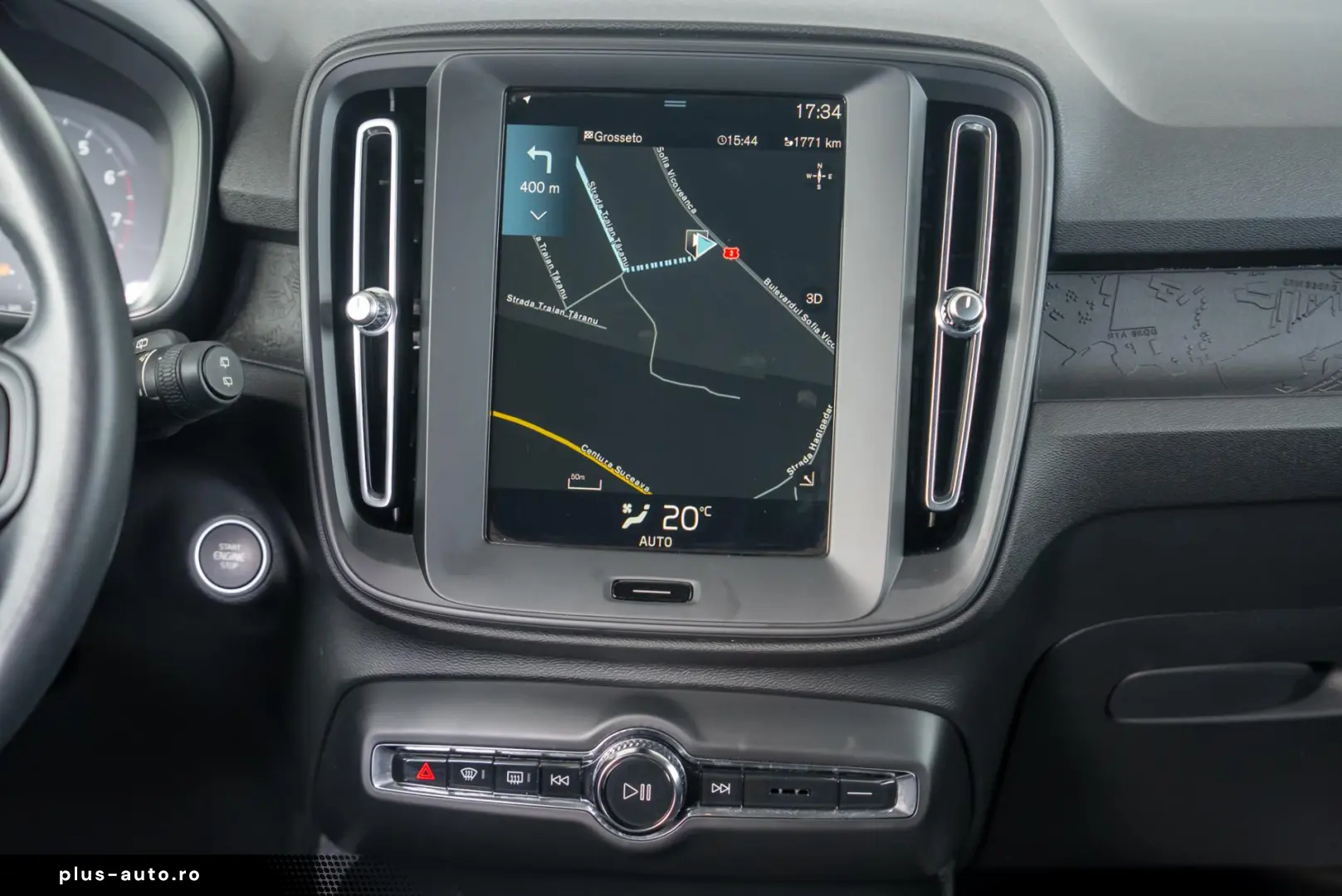 Volvo XC 40 1.5 T2  Momentum Pro