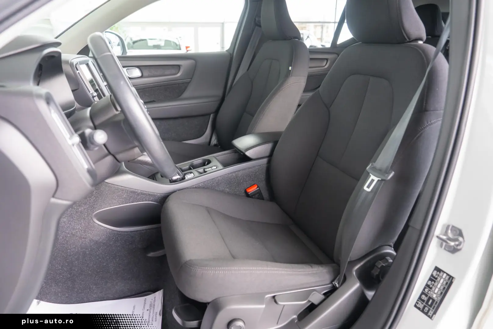 Volvo XC 40 1.5 T2  Momentum Pro