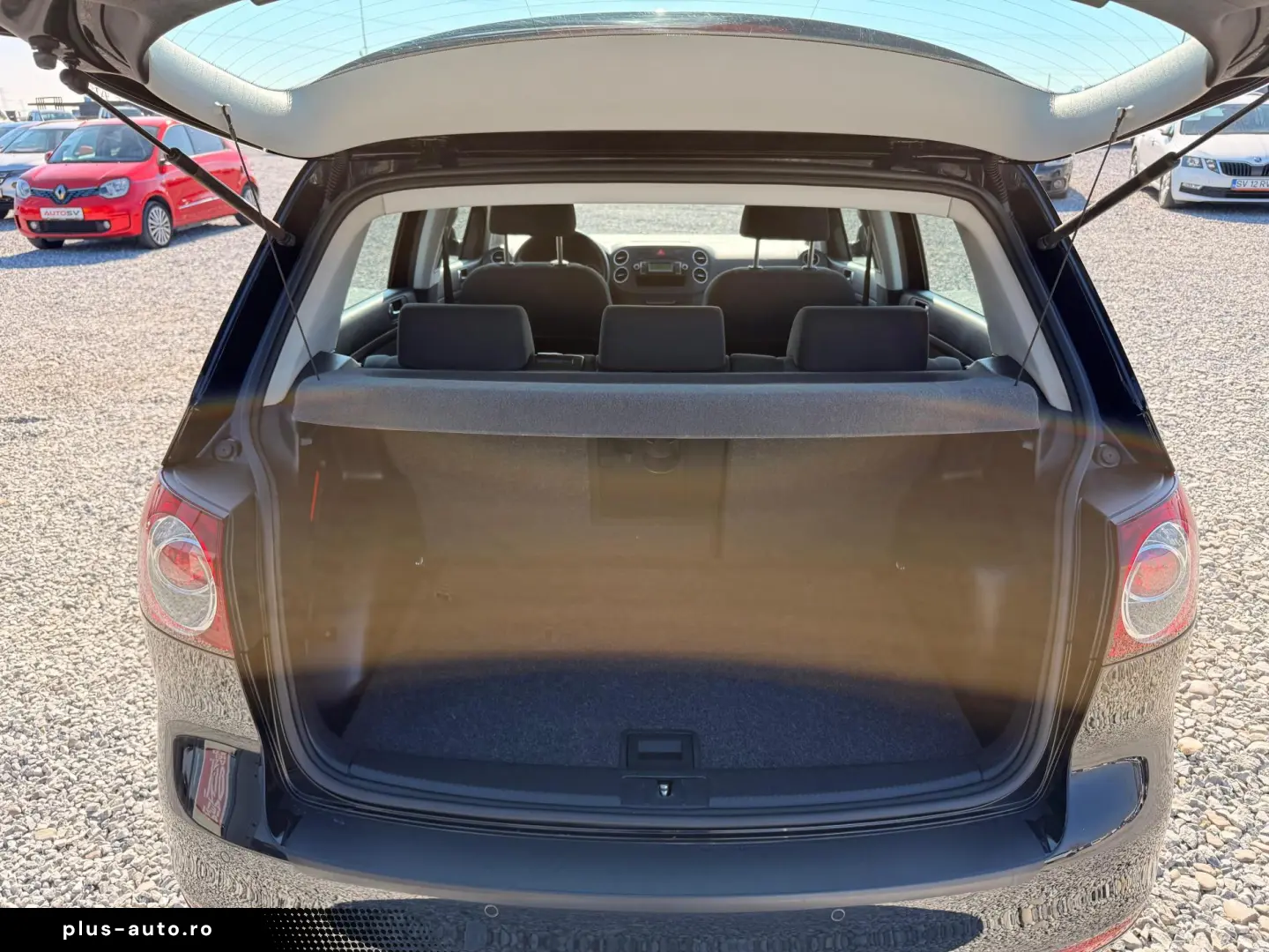 Volkswagen Golf Plus VI 1.6 MPI Comfortline