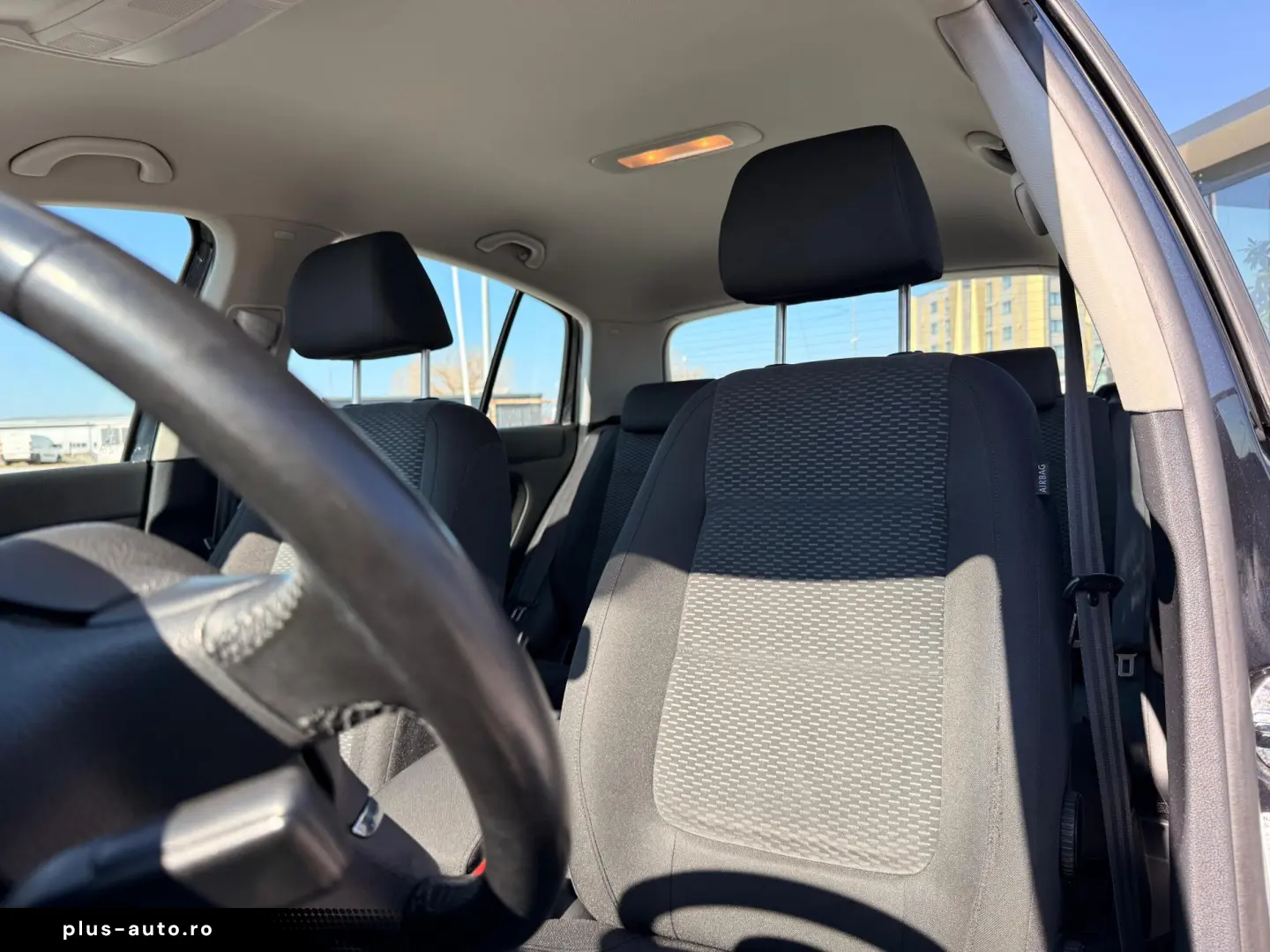 Volkswagen Golf Plus VI 1.6 MPI Comfortline